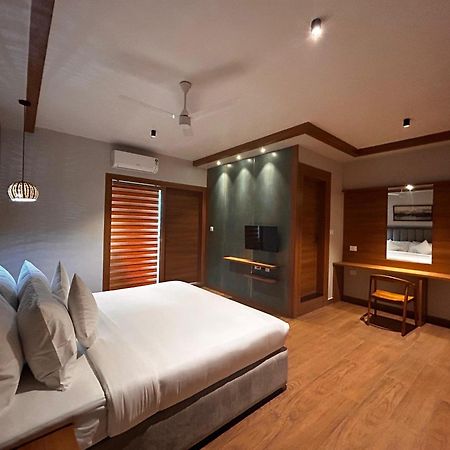 Cmk Habitat Centre Hotel Kochi Bagian luar foto