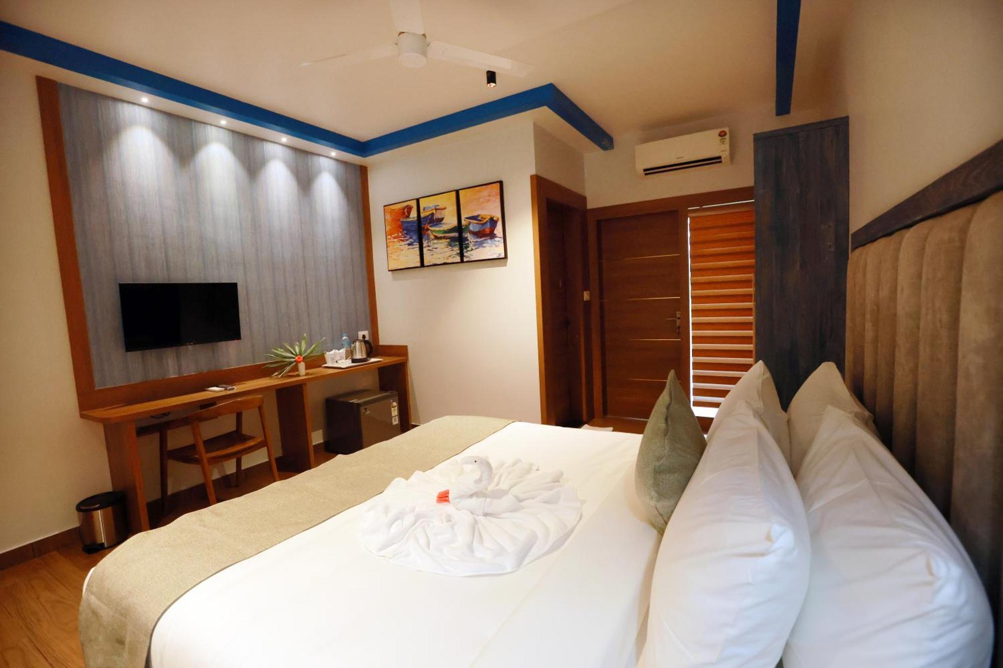 Cmk Habitat Centre Hotel Kochi Bagian luar foto