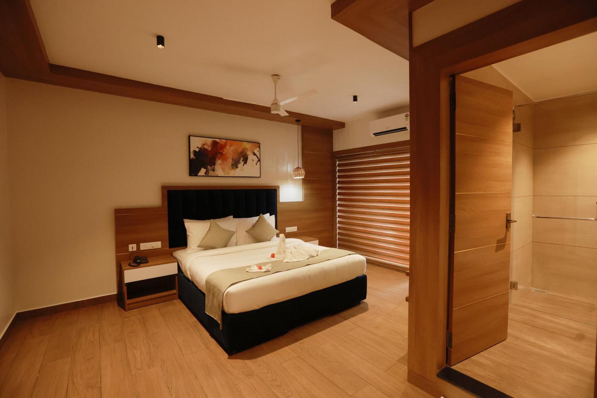 Cmk Habitat Centre Hotel Kochi Bagian luar foto
