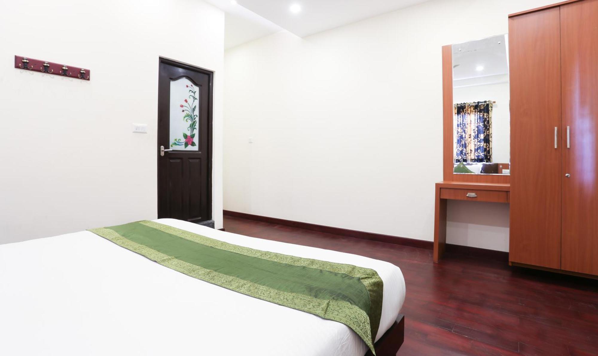Cmk Habitat Centre Hotel Kochi Bagian luar foto