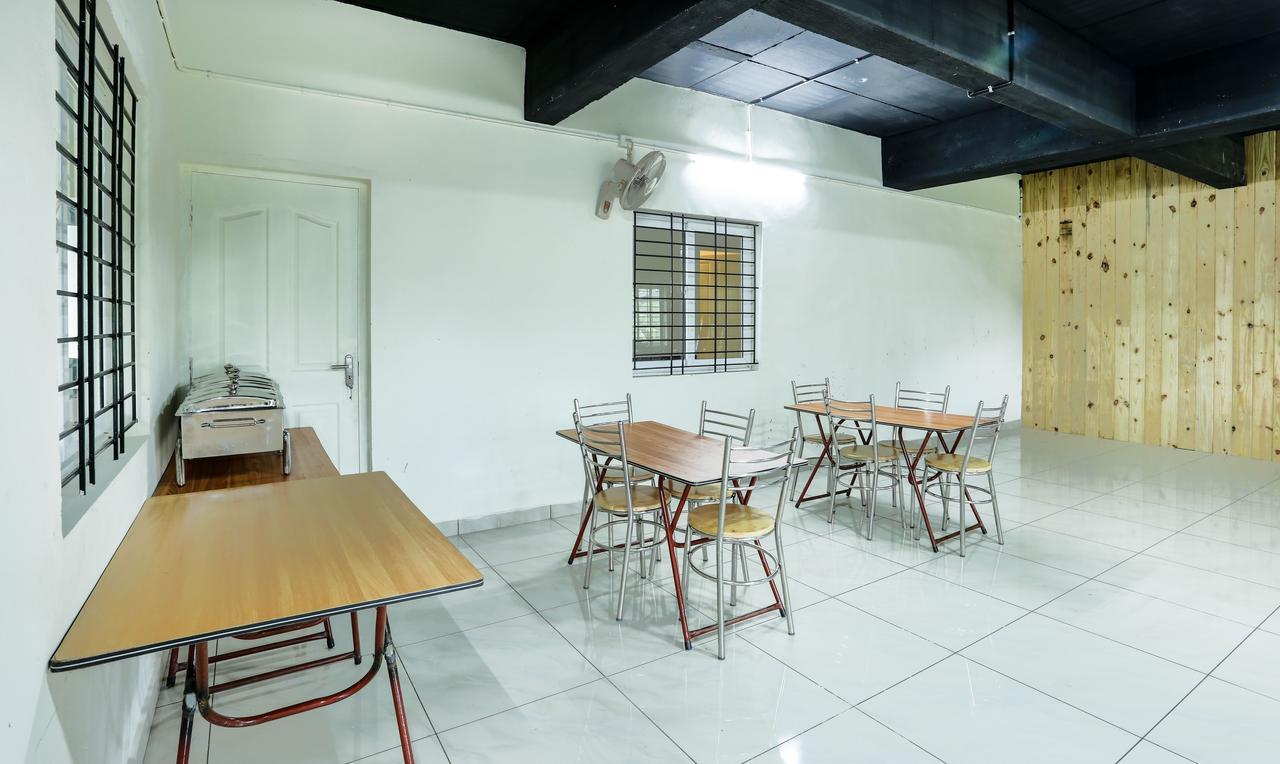 Cmk Habitat Centre Hotel Kochi Bagian luar foto